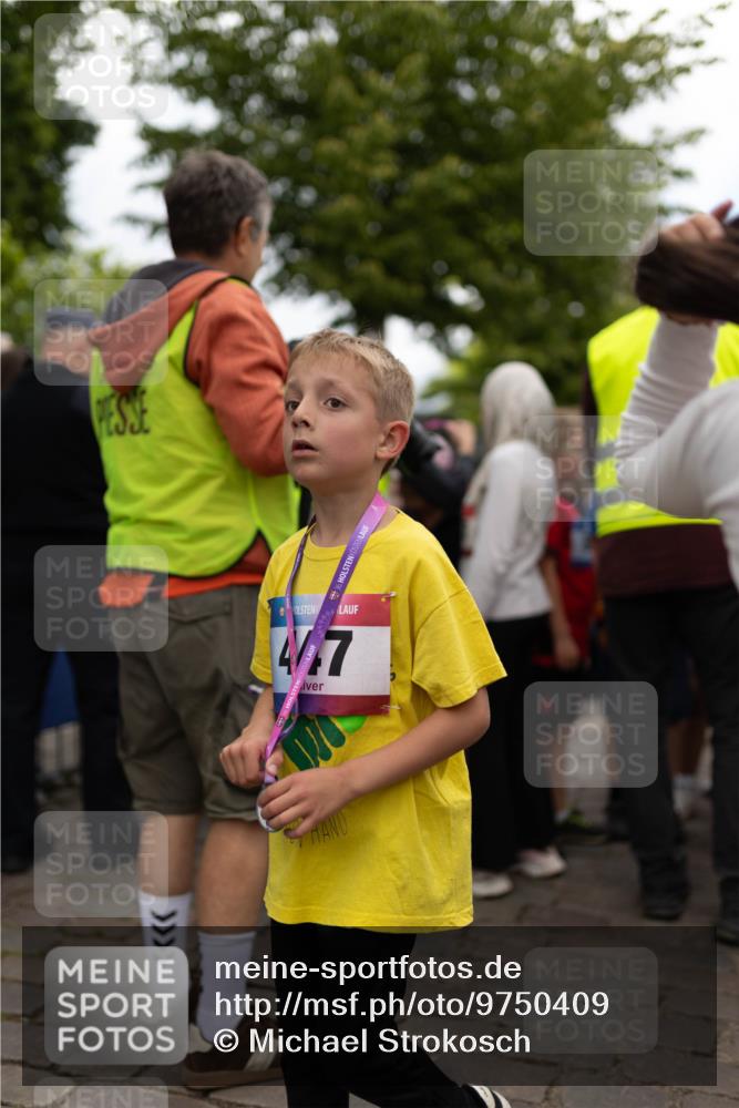 12.06.2026 - Holstenköstenlauf Michael Strokosch http://msf.ph/oto/9750409 12.06.2026 16:09:57 Laufen 4, 17 meine-sportfotos.de