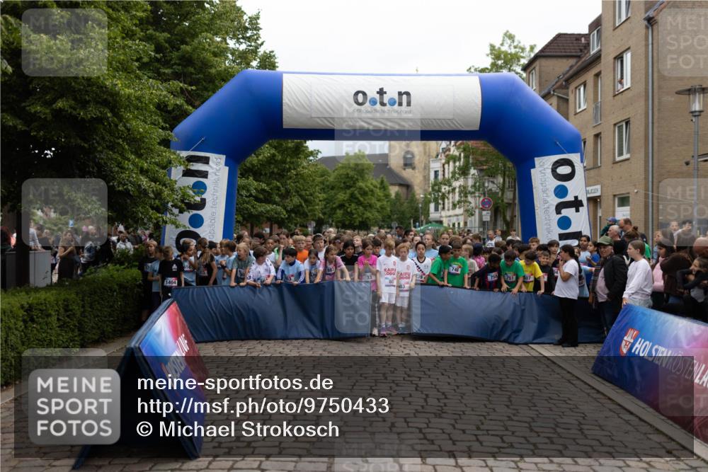 12.06.2026 - Holstenköstenlauf Michael Strokosch http://msf.ph/oto/9750433 12.06.2026 16:35:55 Laufen  meine-sportfotos.de