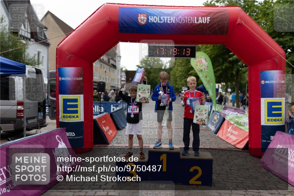 12.06.2026 - Holstenköstenlauf Michael Strokosch http://msf.ph/oto/9750487 12.06.2026 17:19:29 Laufen 1007, 37, 39, 39, 3, 1, 2 meine-sportfotos.de