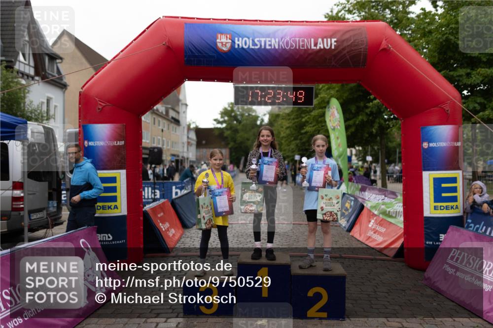 12.06.2026 - Holstenköstenlauf Michael Strokosch http://msf.ph/oto/9750529 12.06.2026 17:24:06 Laufen 17, 23, 49, 3, 1, 2 meine-sportfotos.de