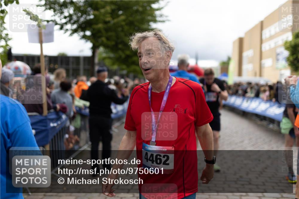 12.06.2026 - Holstenköstenlauf Michael Strokosch http://msf.ph/oto/9750601 12.06.2026 17:54:29 Laufen 36, 4462 meine-sportfotos.de