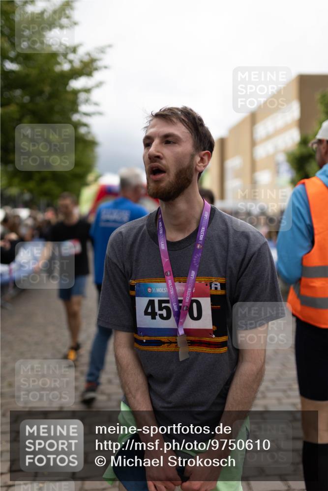 12.06.2026 - Holstenköstenlauf Michael Strokosch http://msf.ph/oto/9750610 12.06.2026 17:54:34 Laufen 36, 45, 0 meine-sportfotos.de