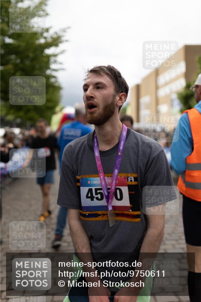 12.06.2026 - Holstenköstenlauf Michael Strokosch http://msf.ph/oto/9750611 12.06.2026 17:54:34 Laufen 36, 45, 0, 36 meine-sportfotos.de