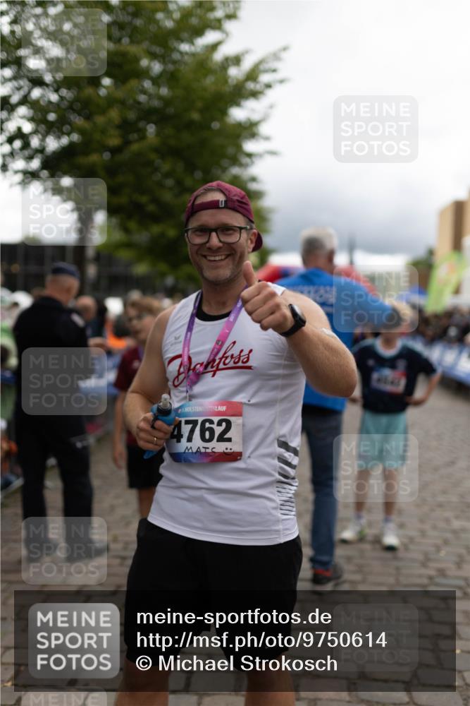 12.06.2026 - Holstenköstenlauf Michael Strokosch http://msf.ph/oto/9750614 12.06.2026 17:54:41 Laufen 4762 meine-sportfotos.de