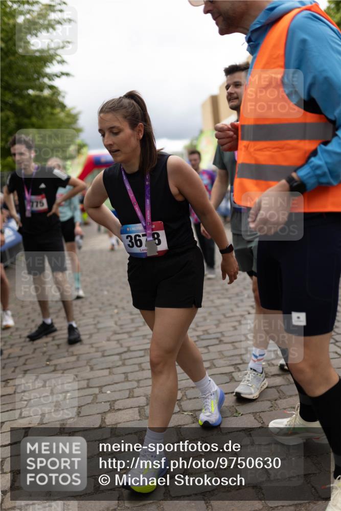 12.06.2026 - Holstenköstenlauf Michael Strokosch http://msf.ph/oto/9750630 12.06.2026 17:54:52 Laufen 775, 36, 367, 8 meine-sportfotos.de