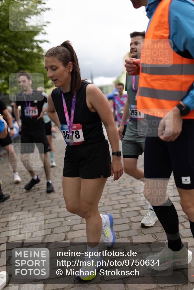 12.06.2026 - Holstenköstenlauf Michael Strokosch http://msf.ph/oto/9750634 12.06.2026 17:54:52 Laufen 4775, 3678, 395 meine-sportfotos.de