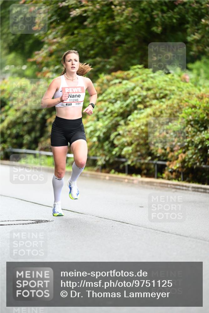 14.06.2026 - REWE Women's Run Dr. Thomas Lammeyer http://msf.ph/oto/9751125 14.06.2026 09:11:25 Laufen 11246, 7 meine-sportfotos.de