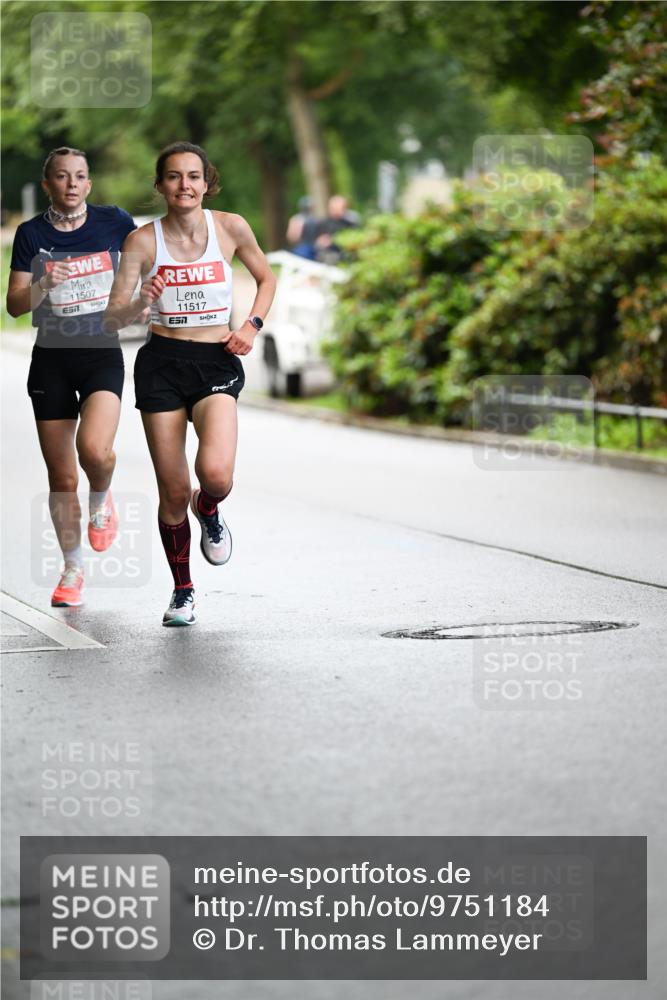 14.06.2026 - REWE Women's Run Dr. Thomas Lammeyer http://msf.ph/oto/9751184 14.06.2026 09:12:47 Laufen 11507, 11517, 7 meine-sportfotos.de