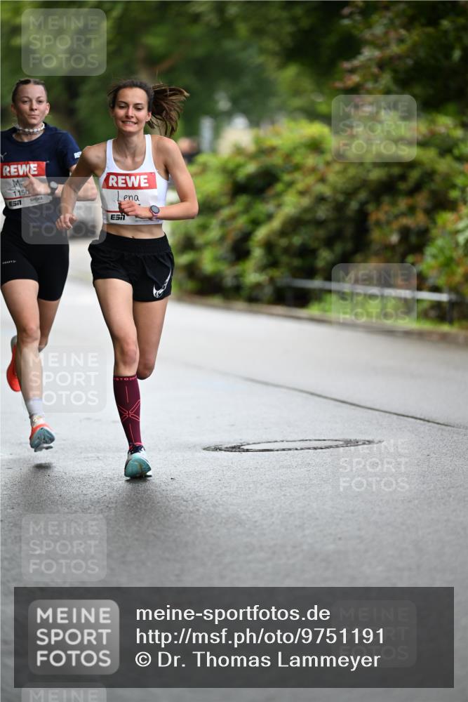 14.06.2026 - REWE Women's Run Dr. Thomas Lammeyer http://msf.ph/oto/9751191 14.06.2026 09:12:48 Laufen 1150, 57 meine-sportfotos.de