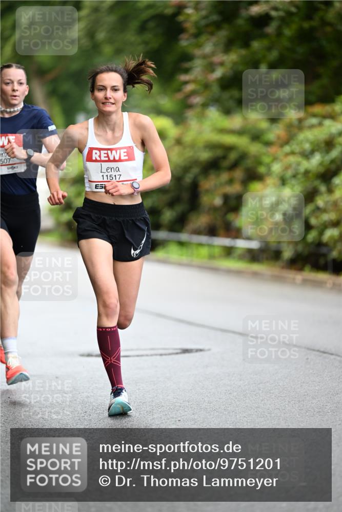 14.06.2026 - REWE Women's Run Dr. Thomas Lammeyer http://msf.ph/oto/9751201 14.06.2026 09:12:49 Laufen 507, 11517 meine-sportfotos.de