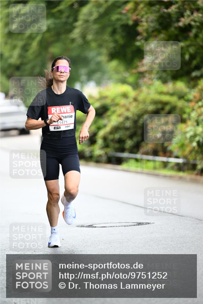 14.06.2026 - REWE Women's Run Dr. Thomas Lammeyer http://msf.ph/oto/9751252 14.06.2026 09:12:56 Laufen 11471 meine-sportfotos.de