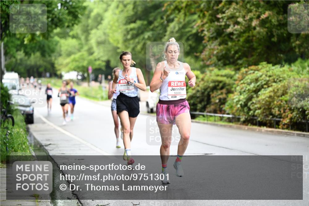14.06.2026 - REWE Women's Run Dr. Thomas Lammeyer http://msf.ph/oto/9751301 14.06.2026 09:13:20 Laufen 11126, 10080, 7 meine-sportfotos.de