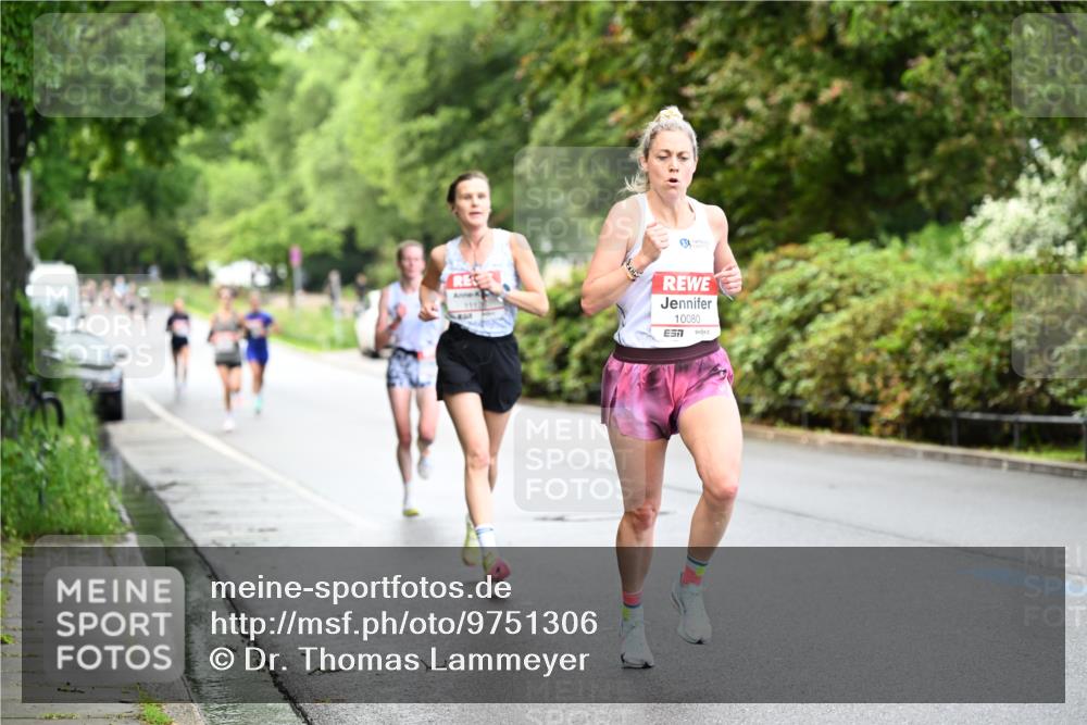 14.06.2026 - REWE Women's Run Dr. Thomas Lammeyer http://msf.ph/oto/9751306 14.06.2026 09:13:21 Laufen 10080, 7 meine-sportfotos.de