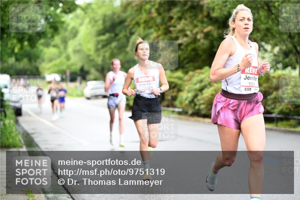 14.06.2026 - REWE Women's Run Dr. Thomas Lammeyer http://msf.ph/oto/9751319 14.06.2026 09:13:22 Laufen 10080, 7 meine-sportfotos.de