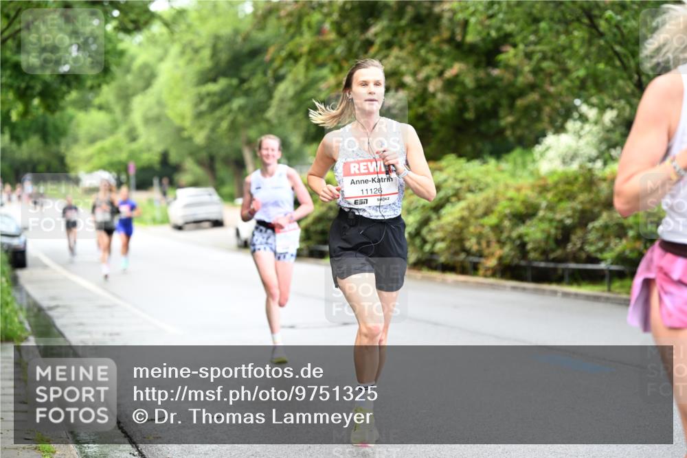 14.06.2026 - REWE Women's Run Dr. Thomas Lammeyer http://msf.ph/oto/9751325 14.06.2026 09:13:22 Laufen 11126 meine-sportfotos.de