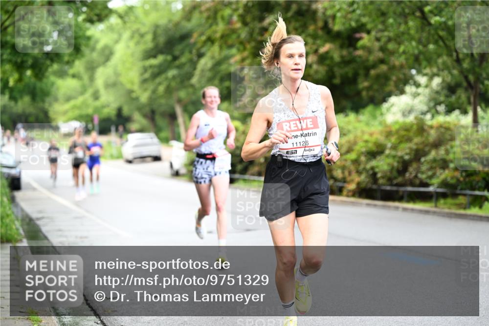 14.06.2026 - REWE Women's Run Dr. Thomas Lammeyer http://msf.ph/oto/9751329 14.06.2026 09:13:23 Laufen 11126, 7 meine-sportfotos.de