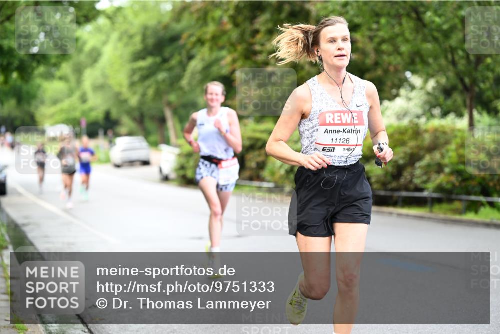 14.06.2026 - REWE Women's Run Dr. Thomas Lammeyer http://msf.ph/oto/9751333 14.06.2026 09:13:23 Laufen 11126 meine-sportfotos.de