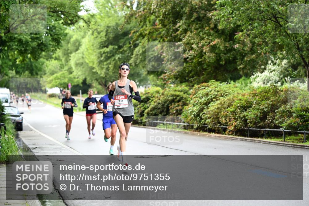 14.06.2026 - REWE Women's Run Dr. Thomas Lammeyer http://msf.ph/oto/9751355 14.06.2026 09:13:27 Laufen 10992 meine-sportfotos.de