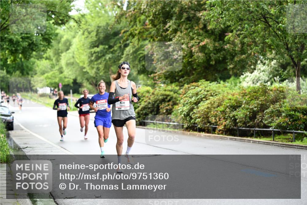 14.06.2026 - REWE Women's Run Dr. Thomas Lammeyer http://msf.ph/oto/9751360 14.06.2026 09:13:28 Laufen 10992 meine-sportfotos.de