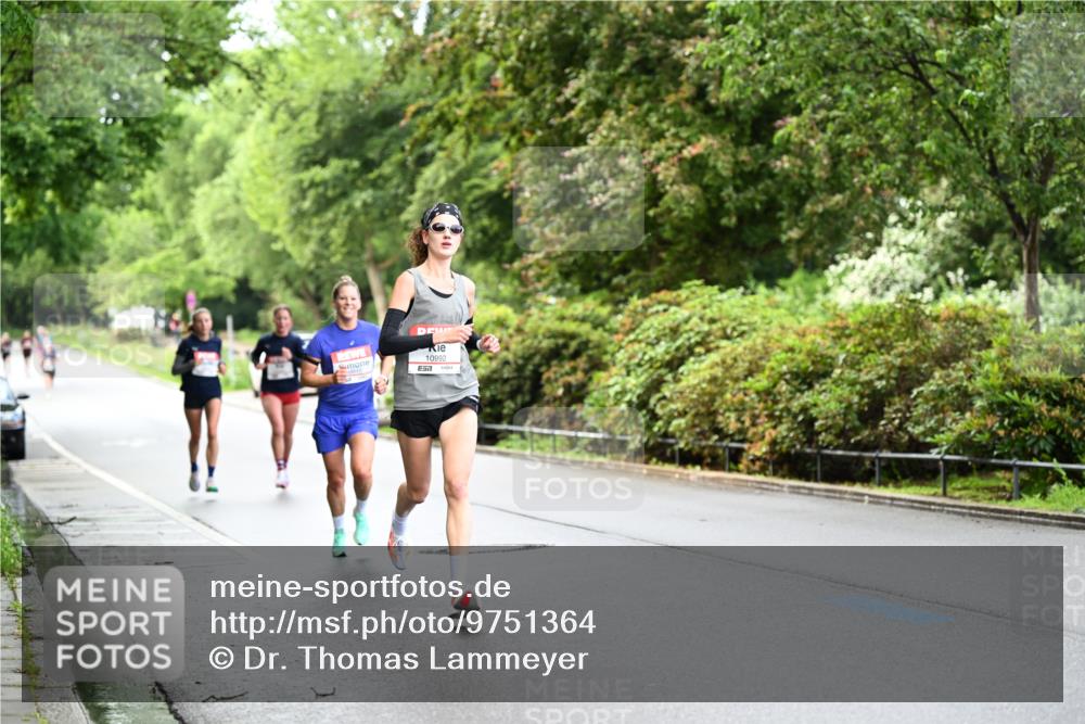 14.06.2026 - REWE Women's Run Dr. Thomas Lammeyer http://msf.ph/oto/9751364 14.06.2026 09:13:28 Laufen 10992 meine-sportfotos.de