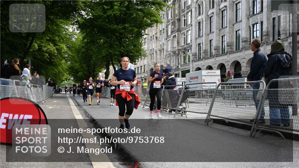 14.06.2026 - REWE Women's Run J. Mangold http://msf.ph/oto/9753768 14.06.2026 10:11:31 Ziel 10086, 10247, 10325, 10804, 11223, 11494 meine-sportfotos.de