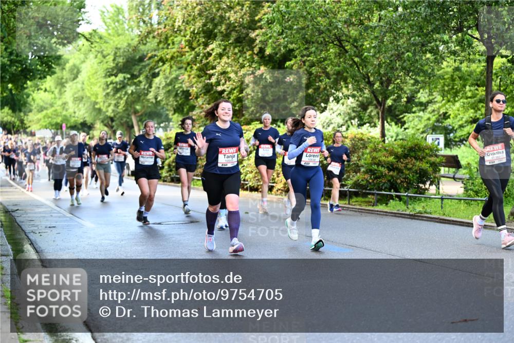 14.06.2026 - REWE Women's Run Dr. Thomas Lammeyer http://msf.ph/oto/9754705 14.06.2026 09:18:00 Laufen 10638, 11382 meine-sportfotos.de