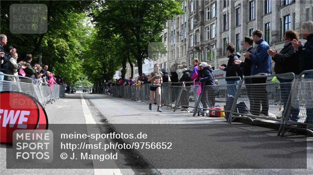 14.06.2026 - REWE Women's Run J. Mangold http://msf.ph/oto/9756652 14.06.2026 10:50:24 Ziel 5024 meine-sportfotos.de