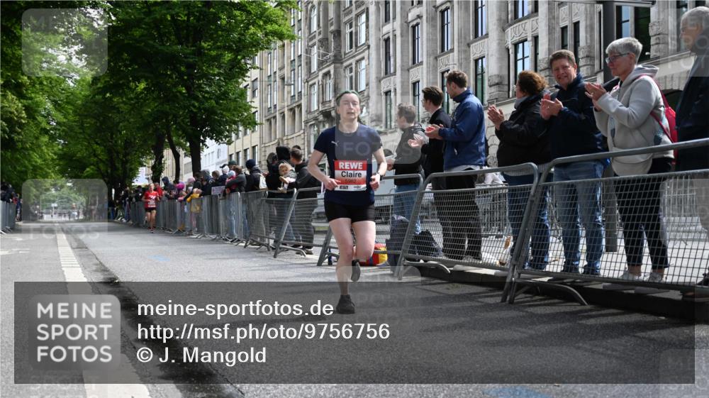 14.06.2026 - REWE Women's Run J. Mangold http://msf.ph/oto/9756756 14.06.2026 10:51:45 Ziel 5093, 5982, 5995 meine-sportfotos.de
