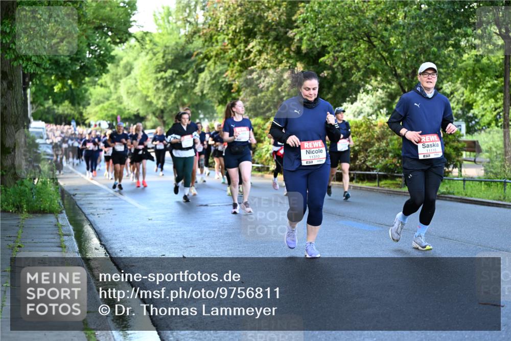 14.06.2026 - REWE Women's Run Dr. Thomas Lammeyer http://msf.ph/oto/9756811 14.06.2026 09:20:38 Laufen 11310, 57, 11115, 57 meine-sportfotos.de