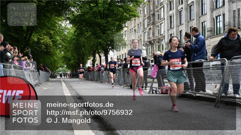 14.06.2026 - REWE Women's Run J. Mangold http://msf.ph/oto/9756932 14.06.2026 10:52:59 Ziel 5306, 5493, 5694, 5815, 5990 meine-sportfotos.de