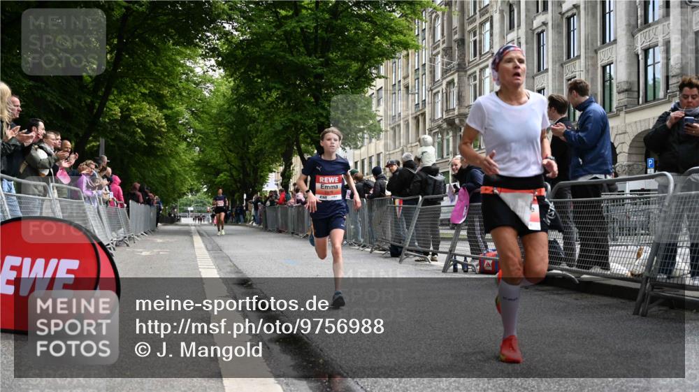 14.06.2026 - REWE Women's Run J. Mangold http://msf.ph/oto/9756988 14.06.2026 10:53:13 Ziel 5026, 5978 meine-sportfotos.de