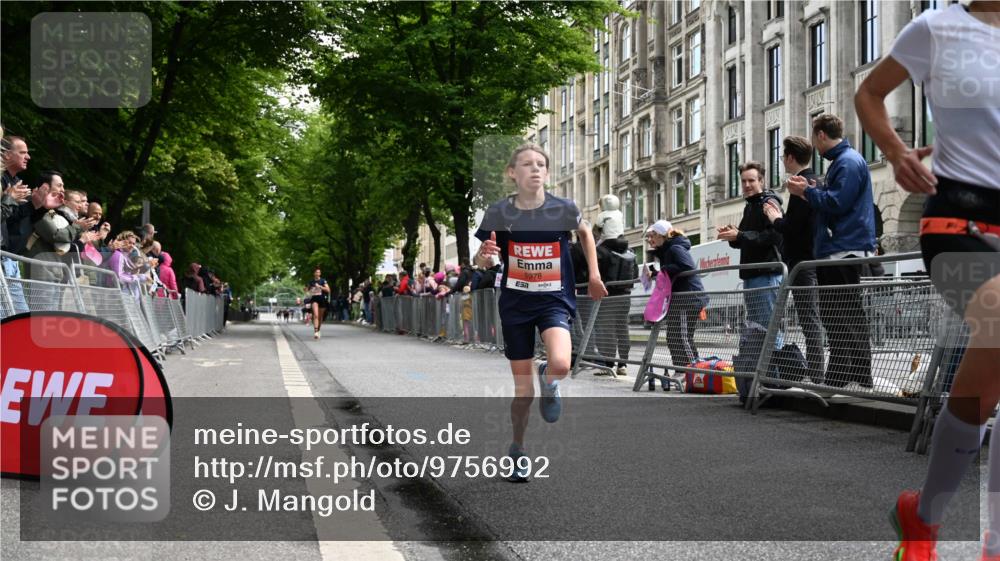 14.06.2026 - REWE Women's Run J. Mangold http://msf.ph/oto/9756992 14.06.2026 10:53:13 Ziel 5026, 5978 meine-sportfotos.de