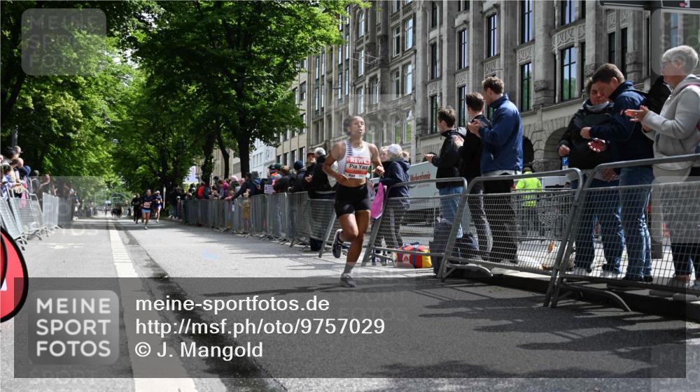 14.06.2026 - REWE Women's Run J. Mangold http://msf.ph/oto/9757029 14.06.2026 10:53:44 Ziel 5164, 5975 meine-sportfotos.de