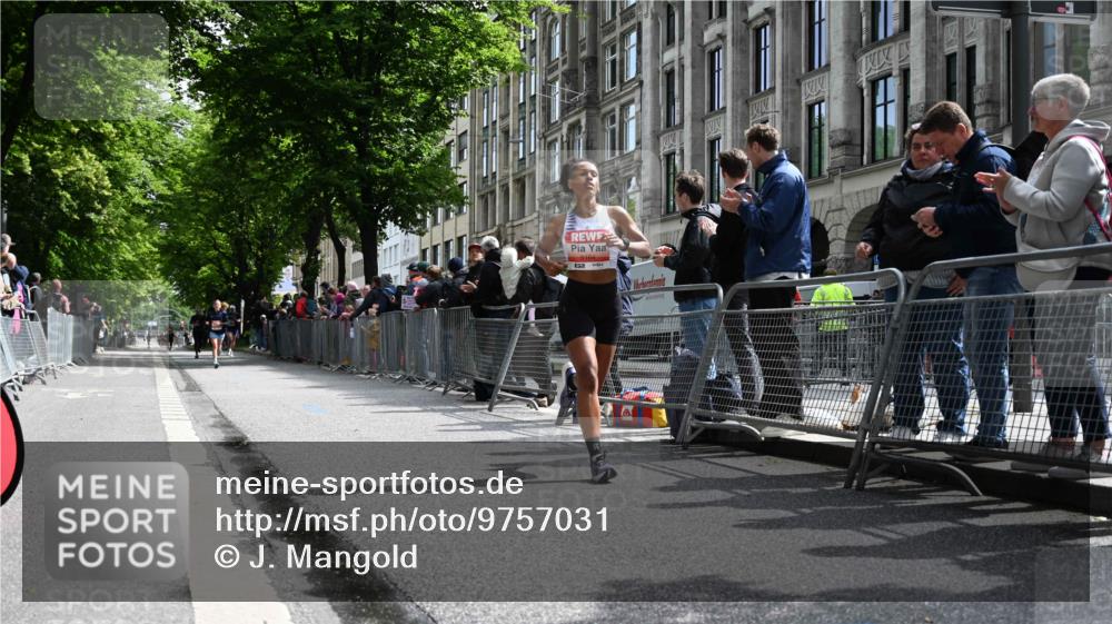 14.06.2026 - REWE Women's Run J. Mangold http://msf.ph/oto/9757031 14.06.2026 10:53:44 Ziel 5164, 5975 meine-sportfotos.de