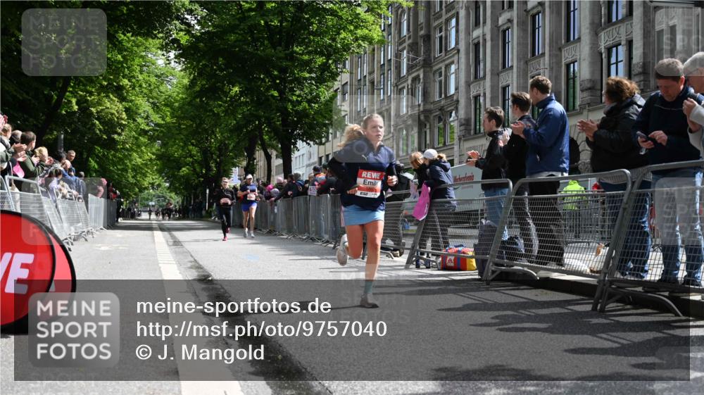 14.06.2026 - REWE Women's Run J. Mangold http://msf.ph/oto/9757040 14.06.2026 10:53:50 Ziel 5477, 5652, 5860 meine-sportfotos.de