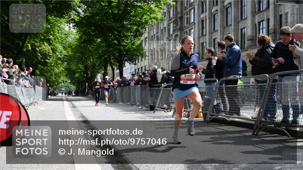 14.06.2026 - REWE Women's Run J. Mangold http://msf.ph/oto/9757046 14.06.2026 10:53:51 Ziel 5477, 5652, 5860 meine-sportfotos.de