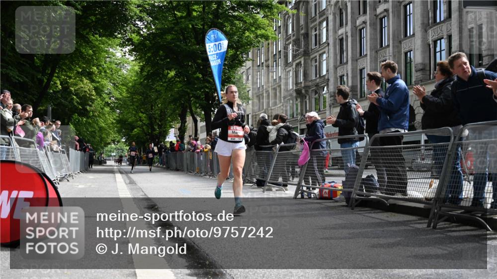 14.06.2026 - REWE Women's Run J. Mangold http://msf.ph/oto/9757242 14.06.2026 10:55:17 Ziel 5287, 5308, 5695, 5702 meine-sportfotos.de