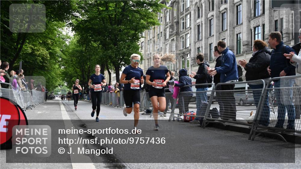 14.06.2026 - REWE Women's Run J. Mangold http://msf.ph/oto/9757436 14.06.2026 10:56:11 Ziel 5140, 5244, 5245, 5556, 5818, 5953 meine-sportfotos.de