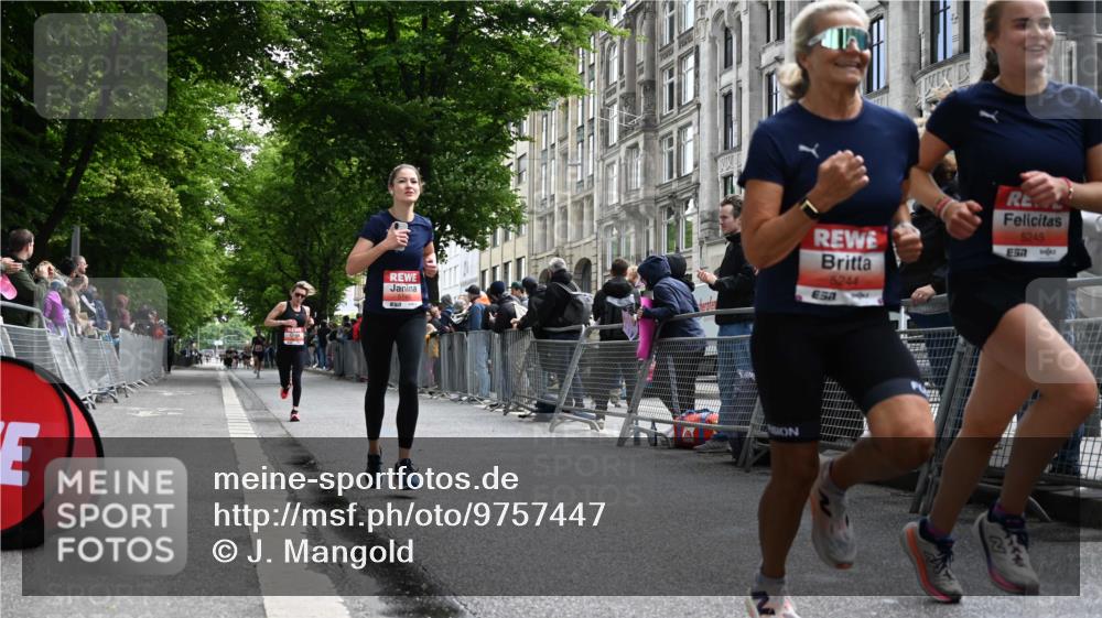 14.06.2026 - REWE Women's Run J. Mangold http://msf.ph/oto/9757447 14.06.2026 10:56:12 Ziel 5140, 5244, 5245, 5556, 5953 meine-sportfotos.de