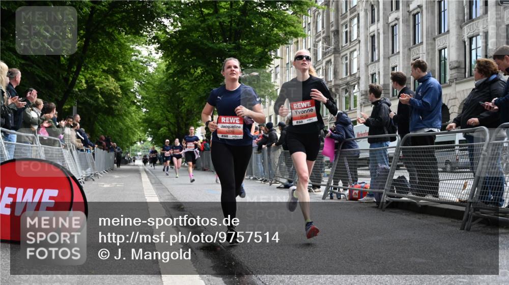 14.06.2026 - REWE Women's Run J. Mangold http://msf.ph/oto/9757514 14.06.2026 10:56:35 Ziel 5021, 5023, 5070, 5219, 5571, 5583, 6053 meine-sportfotos.de
