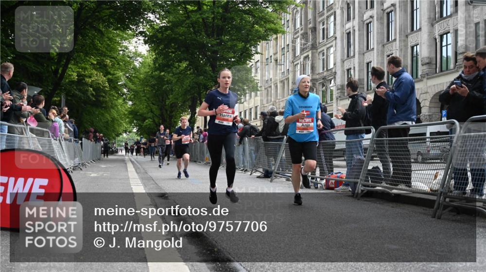 14.06.2026 - REWE Women's Run J. Mangold http://msf.ph/oto/9757706 14.06.2026 10:56:59 Ziel 5048, 5333, 5500, 5683, 5804, 5872, 5913, 5933 meine-sportfotos.de