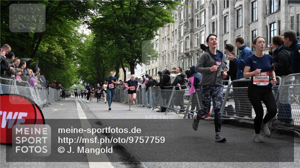 14.06.2026 - REWE Women's Run J. Mangold http://msf.ph/oto/9757759 14.06.2026 10:57:05 Ziel 5006, 5228, 5333, 5753, 5913, 5933 meine-sportfotos.de