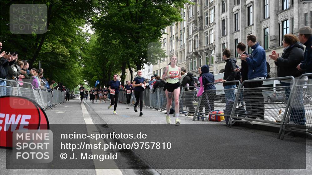 14.06.2026 - REWE Women's Run J. Mangold http://msf.ph/oto/9757810 14.06.2026 10:57:10 Ziel 5006, 5202, 5228, 5499, 5753, 5806, 5924 meine-sportfotos.de
