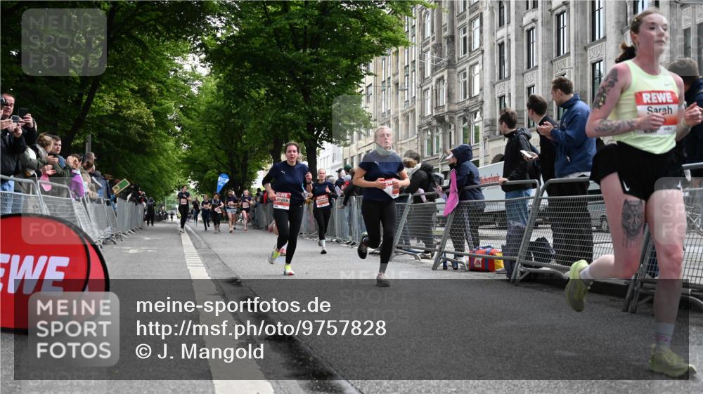 14.06.2026 - REWE Women's Run J. Mangold http://msf.ph/oto/9757828 14.06.2026 10:57:12 Ziel 5006, 5202, 5228, 5499, 5806, 5924 meine-sportfotos.de