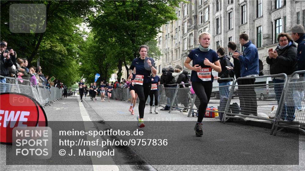 14.06.2026 - REWE Women's Run J. Mangold http://msf.ph/oto/9757836 14.06.2026 10:57:12 Ziel 5006, 5202, 5228, 5499, 5806, 5924 meine-sportfotos.de