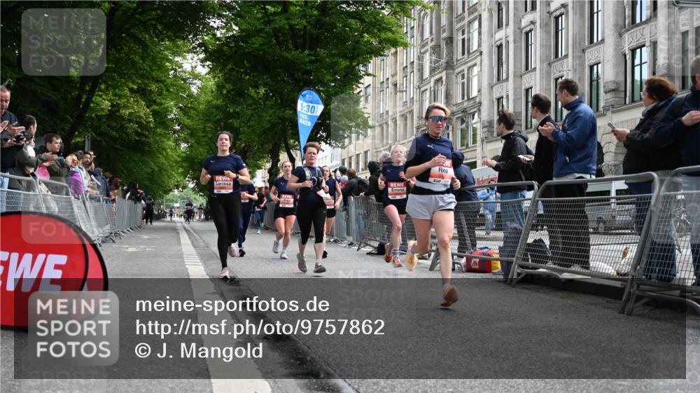 14.06.2026 - REWE Women's Run J. Mangold http://msf.ph/oto/9757862 14.06.2026 10:57:18 Ziel 5255, 5280, 5381, 5396, 5499, 5712, 5778, 5904, 5924 meine-sportfotos.de