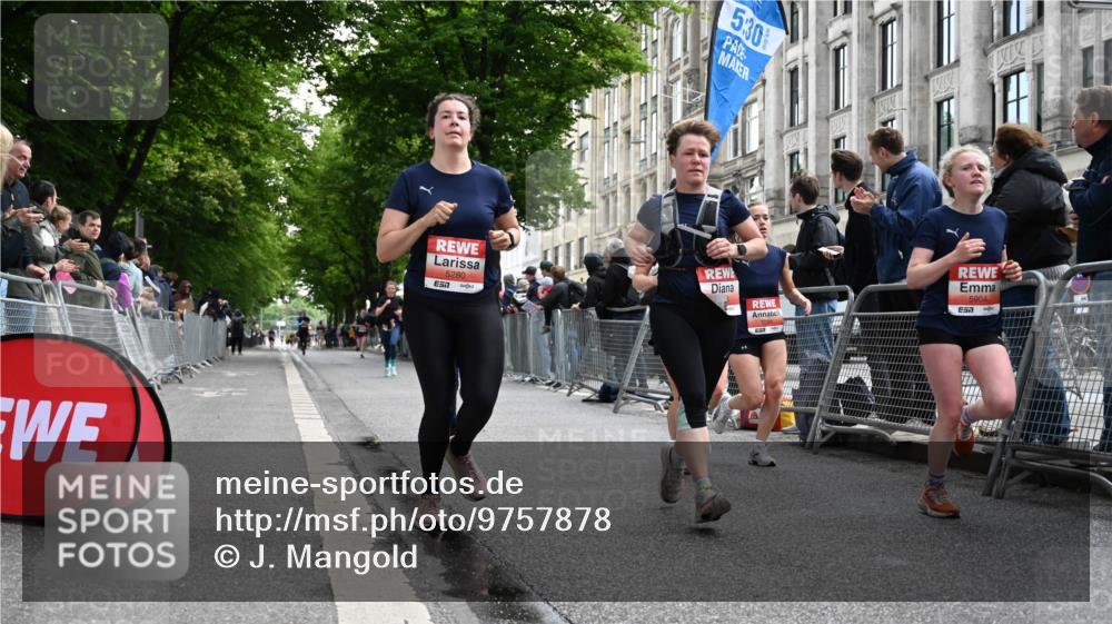 14.06.2026 - REWE Women's Run J. Mangold http://msf.ph/oto/9757878 14.06.2026 10:57:20 Ziel 5255, 5280, 5381, 5396, 5712, 5778, 5904, 5905 meine-sportfotos.de
