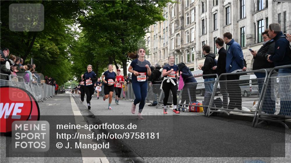 14.06.2026 - REWE Women's Run J. Mangold http://msf.ph/oto/9758181 14.06.2026 10:58:39 Ziel 5066, 5067, 5142, 5144, 5154, 5226, 5376, 5402, 5553, 5616, 5741, 5766, 5986 meine-sportfotos.de