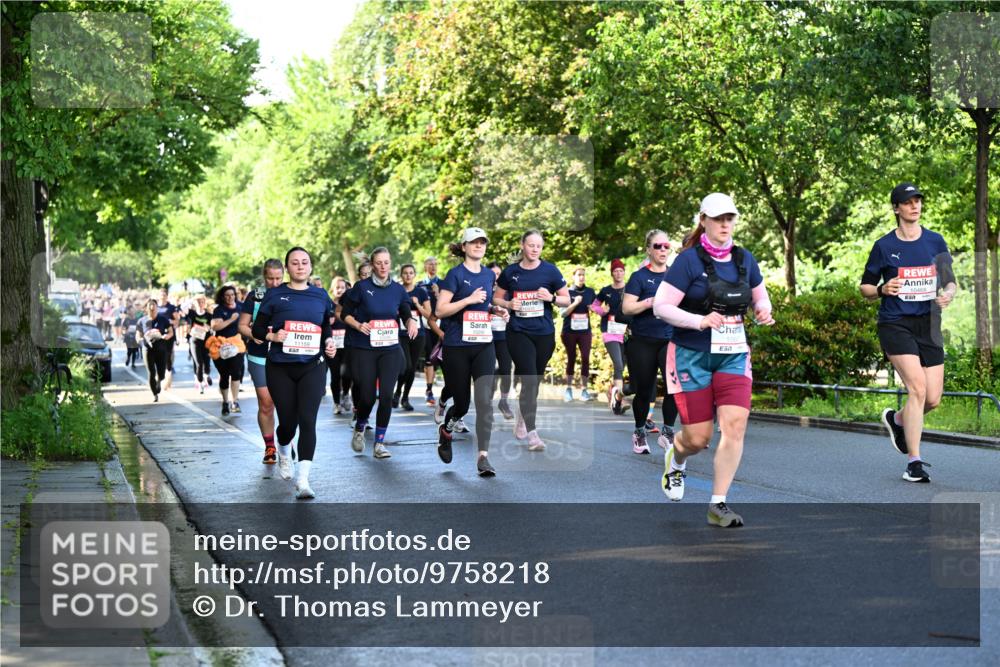 14.06.2026 - REWE Women's Run Dr. Thomas Lammeyer http://msf.ph/oto/9758218 14.06.2026 09:22:23 Laufen 11159, 1000, 7 meine-sportfotos.de