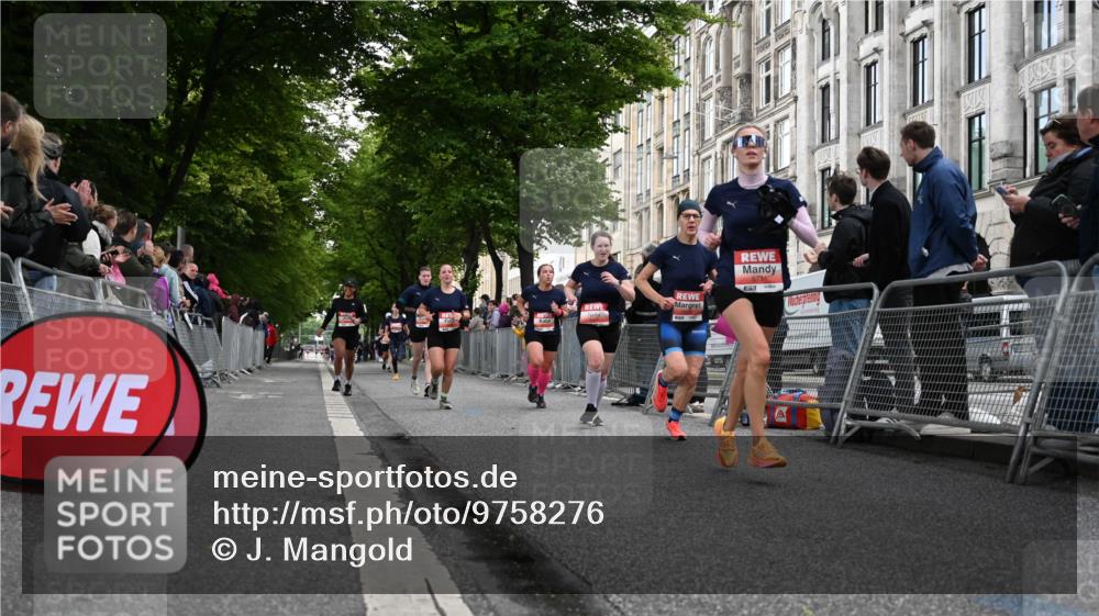 14.06.2026 - REWE Women's Run J. Mangold http://msf.ph/oto/9758276 14.06.2026 10:59:00 Ziel 5095, 5172, 5337, 5635, 5731, 6011, 6020, 6054, 6056 meine-sportfotos.de